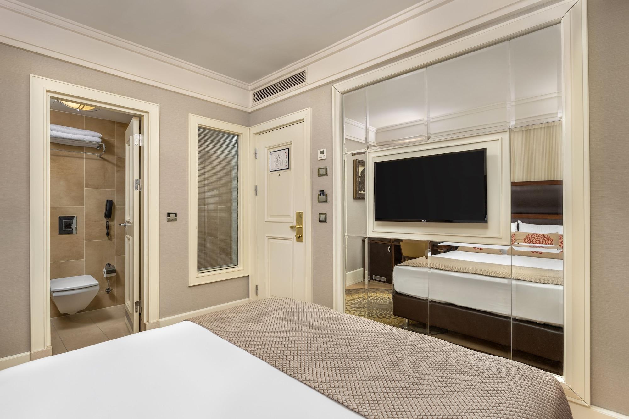 Titanic Comfort Sisli Istanbulská provincie Exteriér fotografie