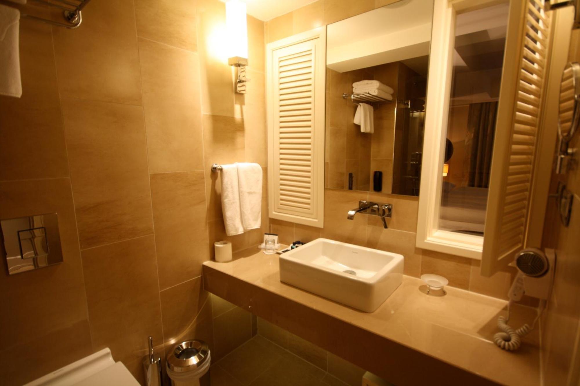 Titanic Comfort Sisli Istanbulská provincie Exteriér fotografie