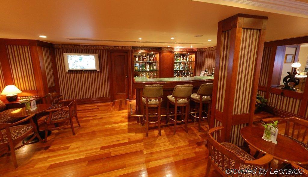 Titanic Comfort Sisli Istanbulská provincie Restaurace fotografie