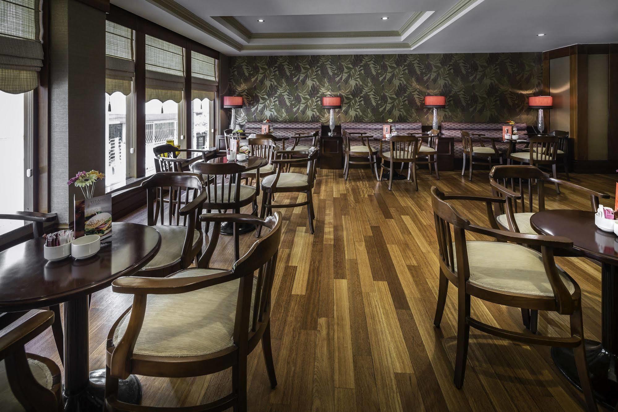 Titanic Comfort Sisli Istanbulská provincie Exteriér fotografie